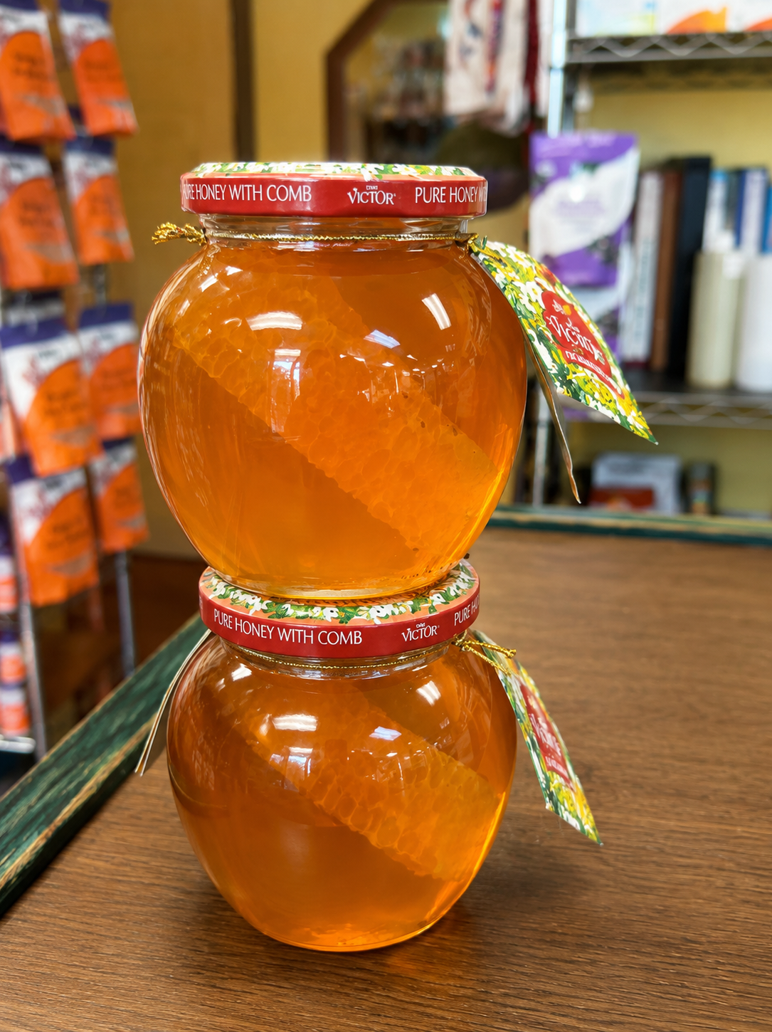 Pure Honey with Comb